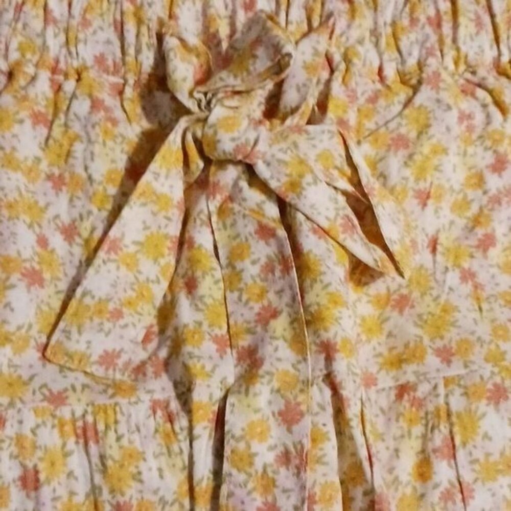 NEW High Rise Ruffle Tiered Short 2.5" Yellow Multi Floral Size S - Picture 5 of 8